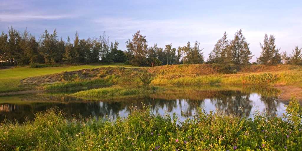 Montgomerie Links