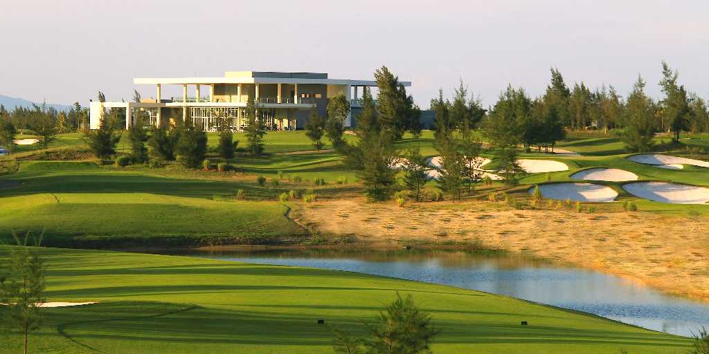 Montgomerie Links