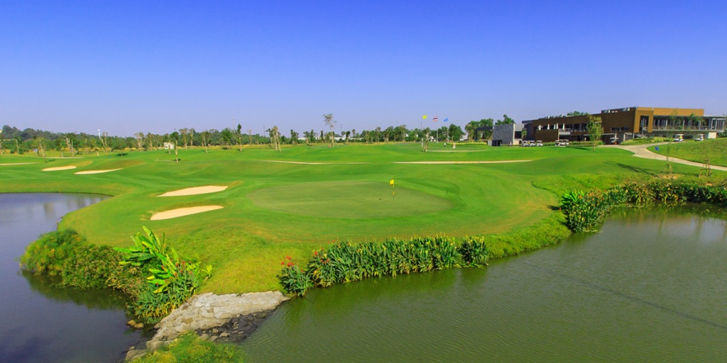 Siam Country Club — Waterside Course